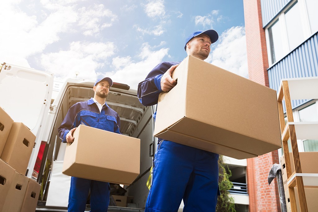 Moving Forward Strategies for a Fresh Start with Moving Services
