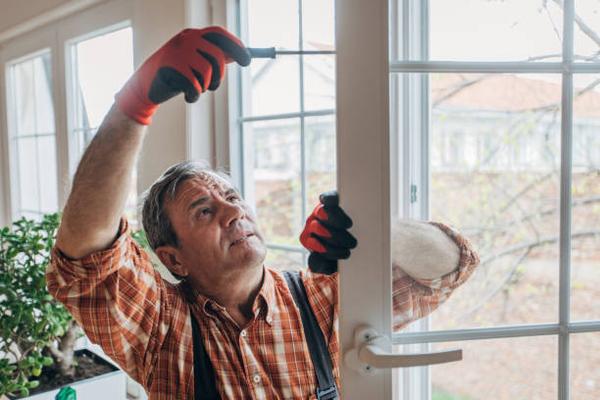 How to Compare Quotes from Window Installation Contractors